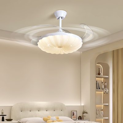 Modern Bulut Çocuk Yatak Odası Fan Işığı LED Tam Spektrum Frekans Dönüşümü Yemek Odası Işığı
