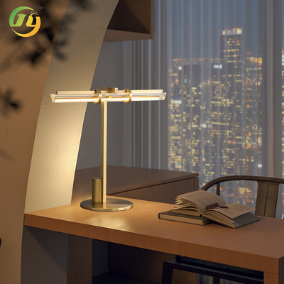 JYLIGHTING Modern Nordik Basit Lüks LED Masa Lampası Yatak Odası için Bakır Cam Otel Oturma Odası Çalışma Kanepe Köşe Işığı