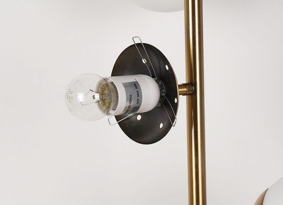 Dia 65cm Yükseklik 37cm E27 Işık Kaynağı Altın Modern Komodin Lambaları
