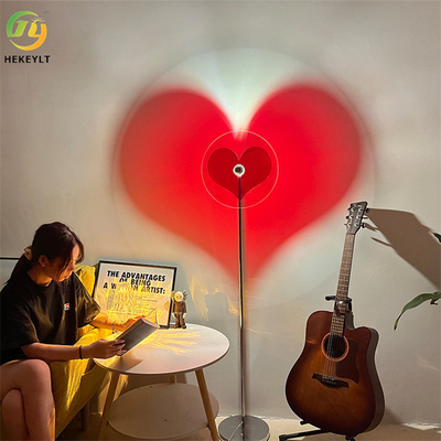 Yatak Odası Romantik Atmosfer Dekorasyon için Kırmızı Aşk Kalp Başucu Led Masa Lambası