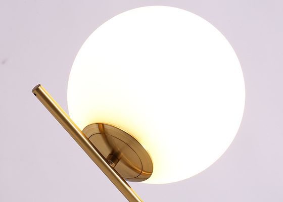 Yatak odası için 60W Max Ball Lampshape Dia 18cm Cam Komidin Lambaları